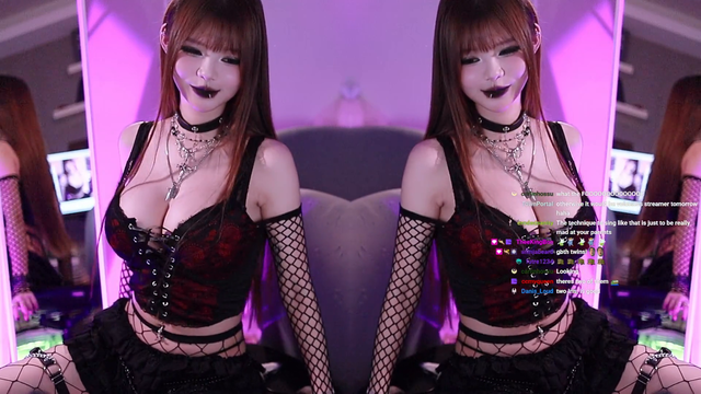 irissiri129 - GOTH "Turn heads"