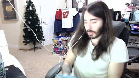 Moist on Dream's Response
