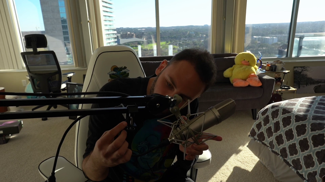Reckful has mic troubles