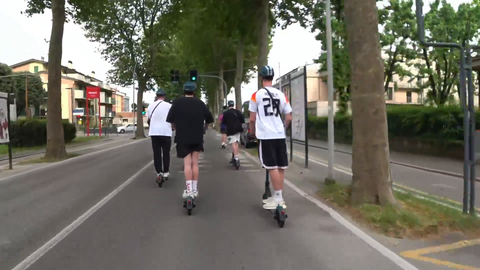 Scooter Tour going well