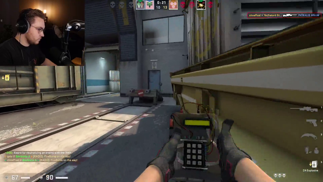 Least immersed CS player
