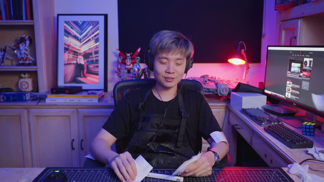 Albert gets hosted