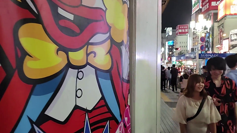 Lacari got a stalker in Japan