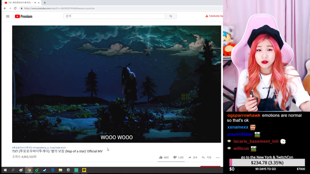 Korean Streamer tries to record reaction video for Youtube