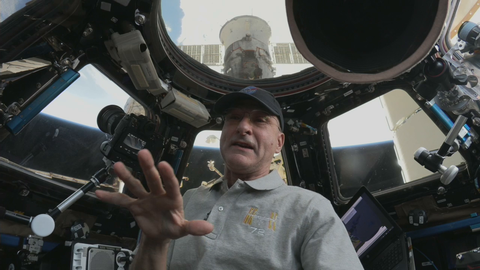 Astronaut Don Pettit does a microgravity experiment on NASA's first twitch stream live from space