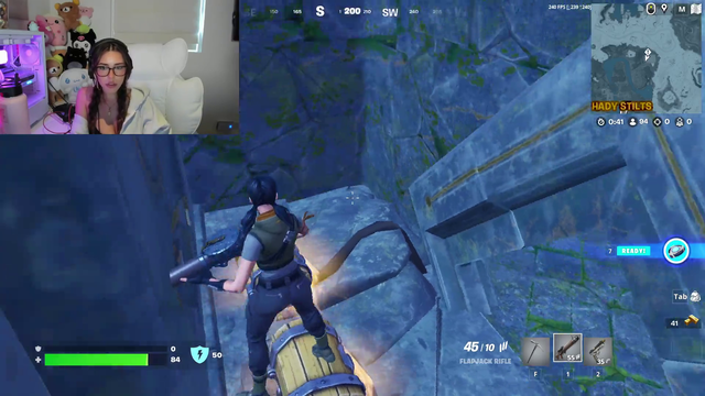 Madison Beer is a god gamer