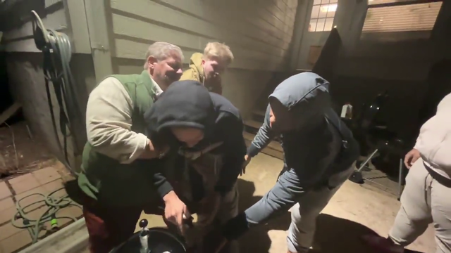 Erobb does a Keg Stand