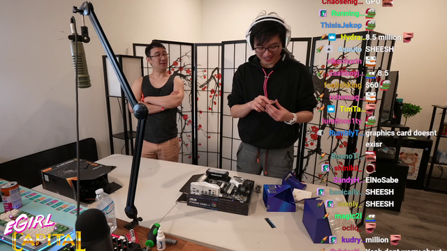 BoxBox gets $2