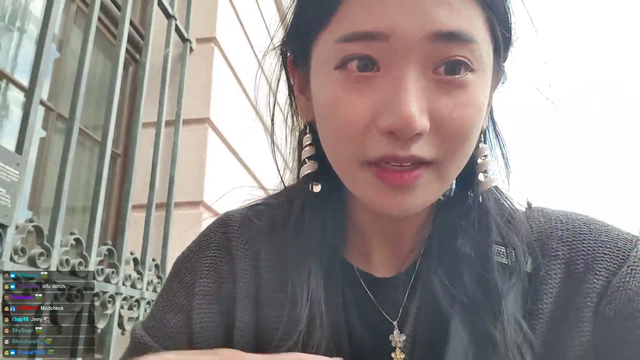 A stranger saved Jinnytty from getting robbed in Berlin