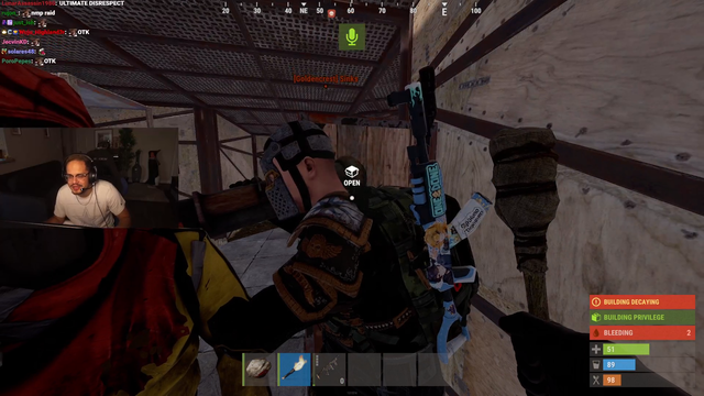Erobb gets raided alone by a whole group in Rust Kingdoms for fun
