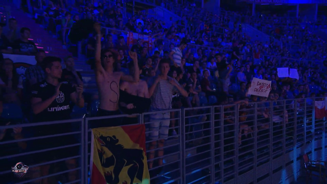CS:GO caster is a bit thirsty