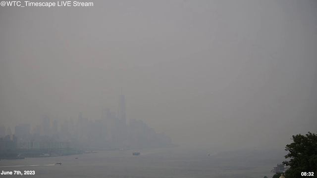 Smoke above NYC from Canada wildfire