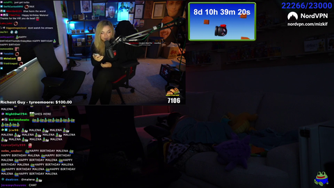 Malena tunes into Mizkif's stream