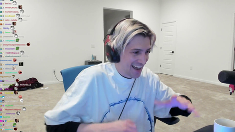 xQc's wasn't able to move back to his Texas house because Sammy refused to give him his house accounts back