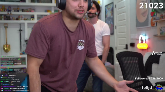 Cyr lost the bet with Mizkif
