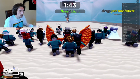 xQc getting scared playing green light red light in roblox