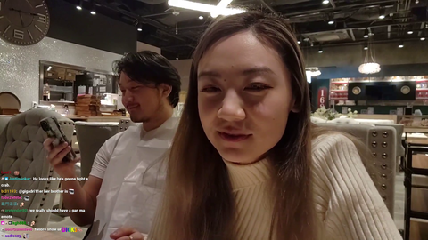 fanfan is having a family dinner