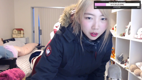 Velvet unbanned from twitch after 1 month for wearing a bikini near a beach. meanwhile other streamers show their dirty pussy and are banned for a few days. seems fair