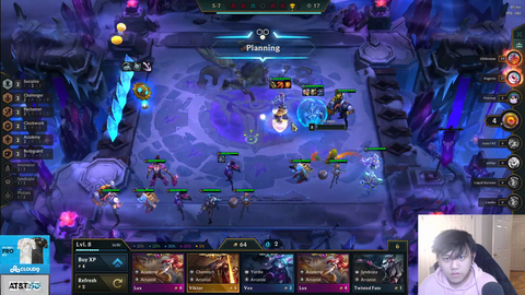 Rank 1 TFT player makes a 5Head play