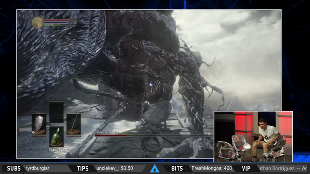The Attack - Beating Gundyr with their butts