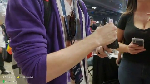 Girl asks Soda for his number.