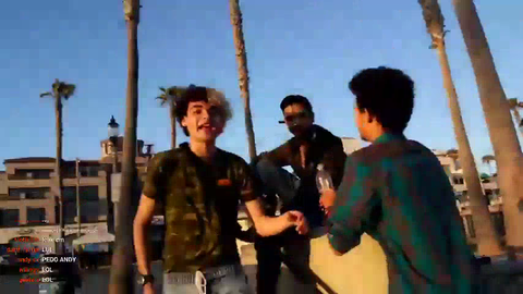 Dude gets friend zoned on Hyphonix stream,
