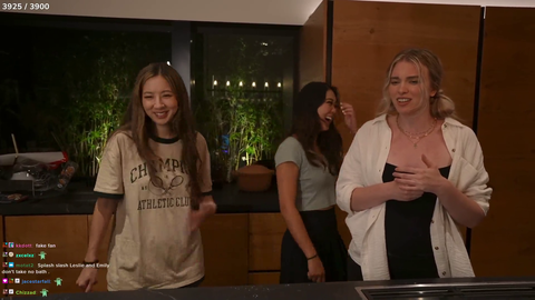 Emily and Fuslie impresse QT with their Taylor Swift magic