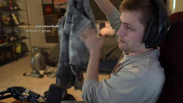 Twitch sends Soda some presents
