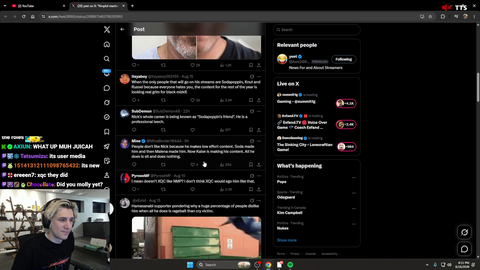 xQc responds to Nmplol saying xQc's chat hates him because they also watch Erobb221 & Pokelawls "Erobb's viewers, they hate everybody, they just hate."
