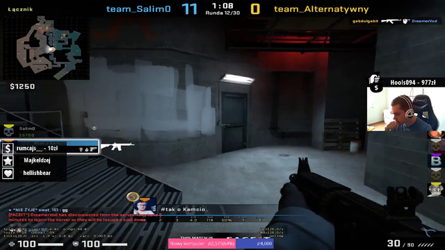 Streamer tricked into surrendering 11-1 3vs5 csgo match.