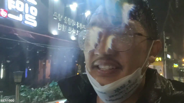 Cooksux streaming deadly typhoon in Korea