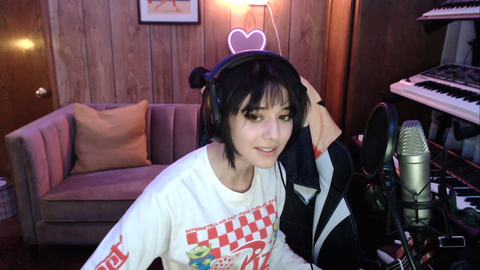 New streamer covers song from Adventure Time