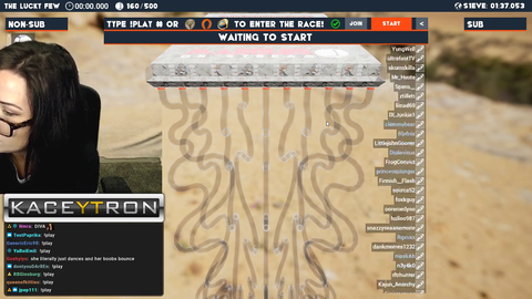 Kaceytron compares Velvet_7's assets to another streamers