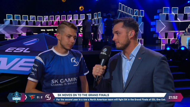 Stunna pushes man away mid interview