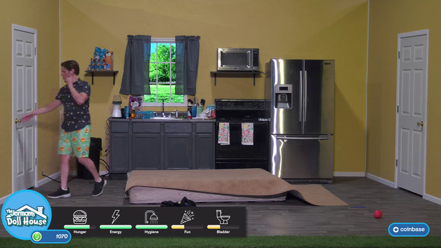 Chat traps Jerma in the doll house