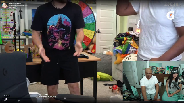 Mizkif stalks lacaris gf's nudes