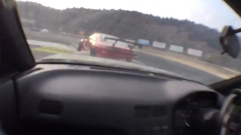 In-car view of tandem drift @ Nikko Circuit