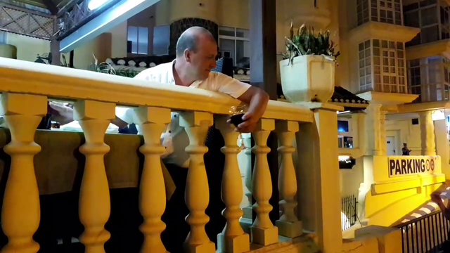 Reckful and Forsen attacked by norwegian pirate