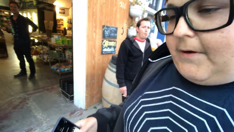 Andy Milonakis being a complete douchebag