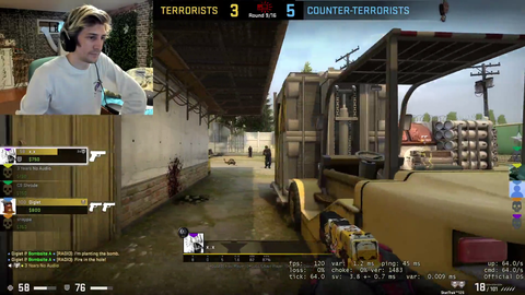 XQC perfect cam placement in CSGO