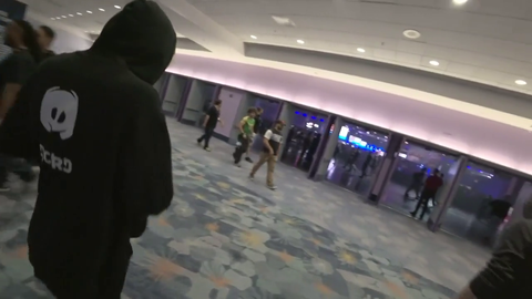 xQc goes transparent