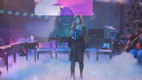 Hachu is doing a live concert at SSS studio