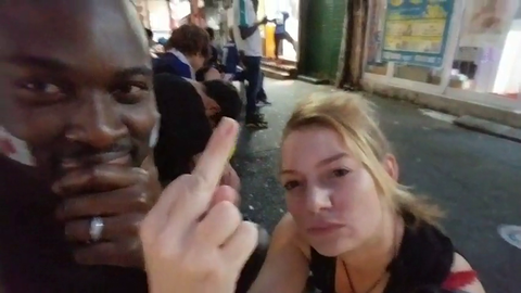 Drunk woman gives streamer some trouble