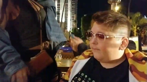 Andy got a new haircut and people still call him a she FeelsBadMan