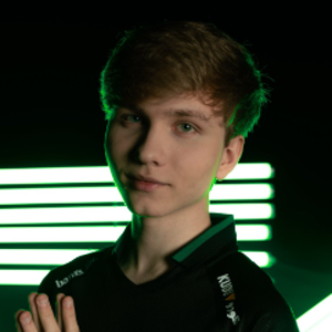 m0NESYoF