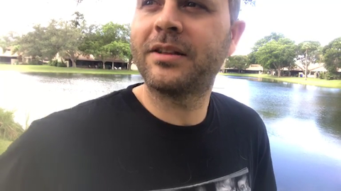 Woman thinks TheStockGuy is talking to a tree