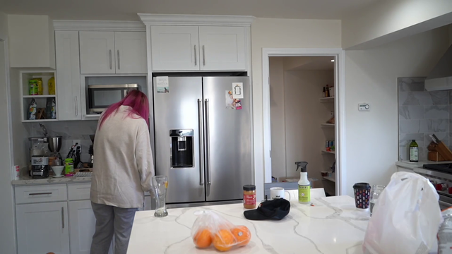 "I'm going to leave you & buy an Audi R8" LUL