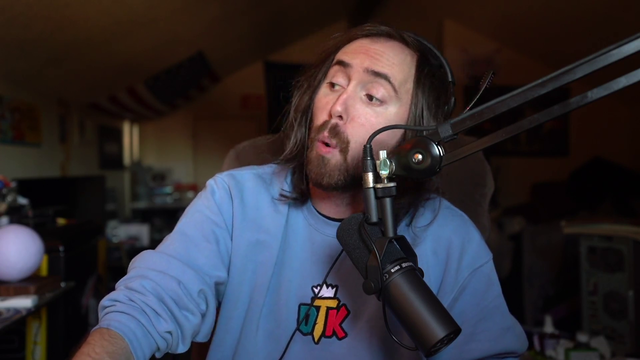 Asmongold's take on childlike Vtubers regarding the Quin drama
