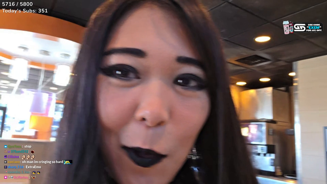Taco Bell Staff Breaks Emoly