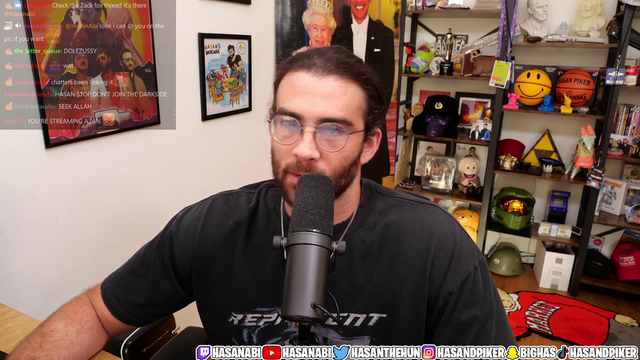 Hasan reacts to his queen Rachel Dolezal